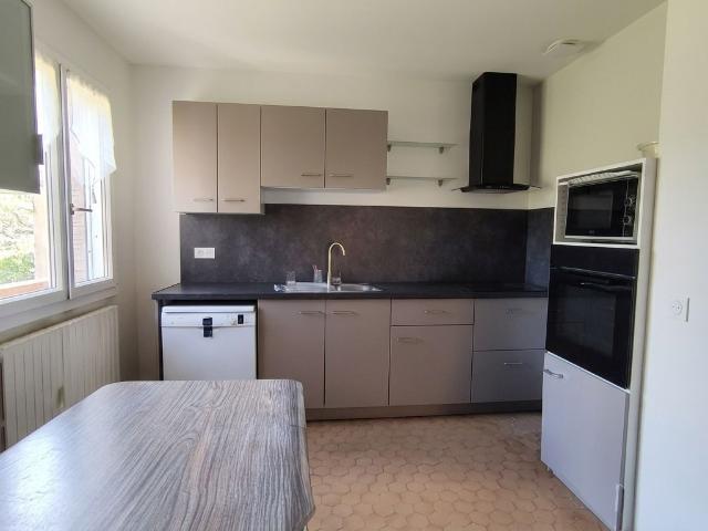 Maison 4 pièces, 86 m² à louer à Miribel 01700