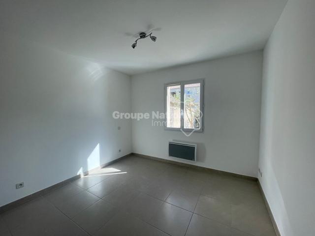 Maison 4 pièces, 87 m² à louer à Aubignan 84810