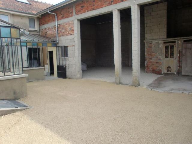 Maison 4 pièces, 87 m² à louer à Moussey 10800