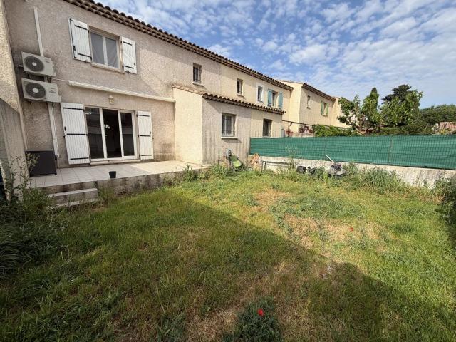 Maison 4 pièces, 87 m² à louer à Salon de Provence 13300