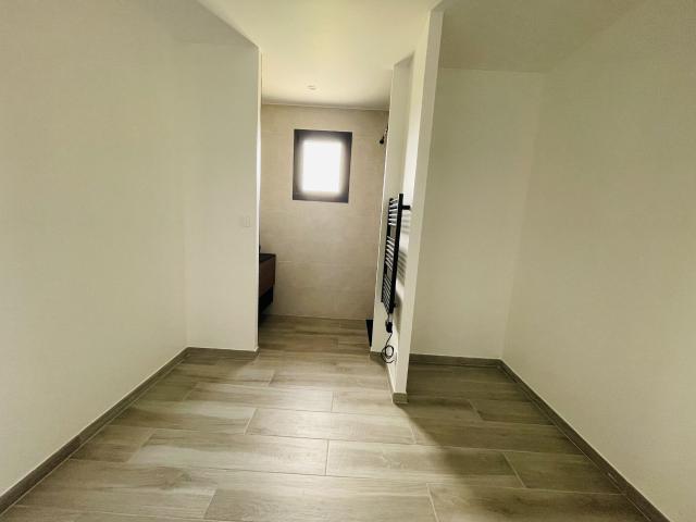 Maison 4 pièces, 87 m² à louer à Pont de Chéruy 38230