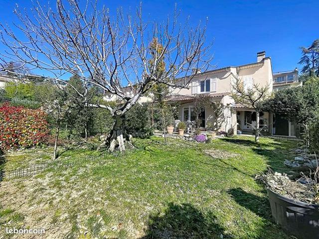 Maison 4 pièces 88 m²