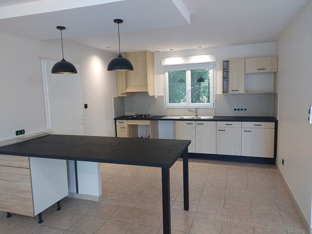 Maison 4 pièces, 89 m² à louer à Montauban 82000