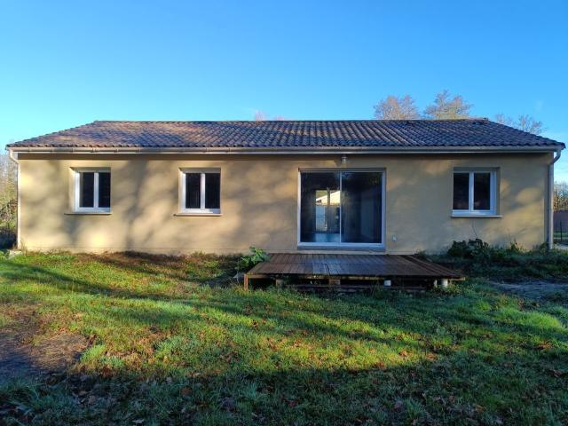Maison 4 pièces, 89 m² à louer à Villandraut 33730