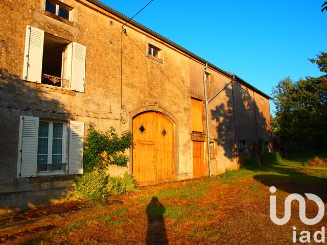 Maison 4 pièces 900 m²