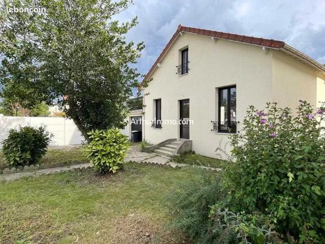 Maison 4 pièces 90 m²