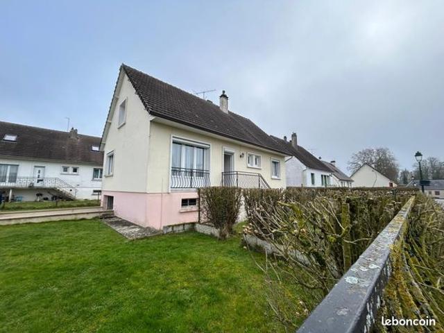 Maison 4 pièces 90 m²