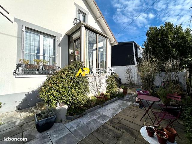 Maison 4 pièces 90 m²