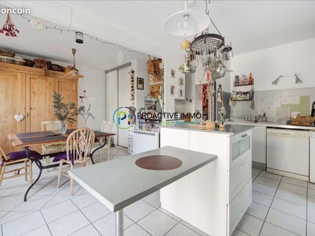 Maison 4 pièces 90 m²