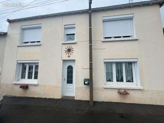Maison 4 pièces 90 m²