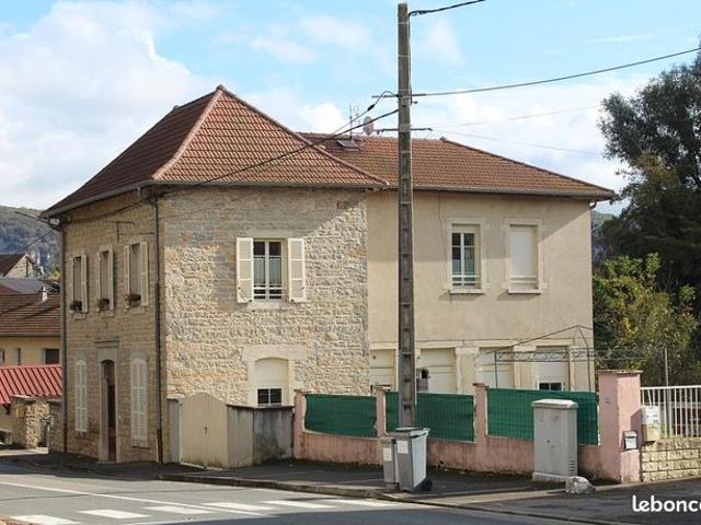 Maison 4 pièces 90 m²