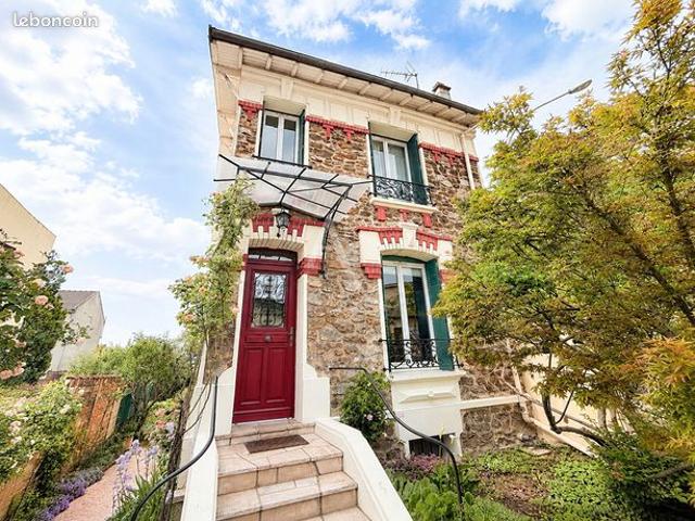 Maison 4 pièces 90 m²