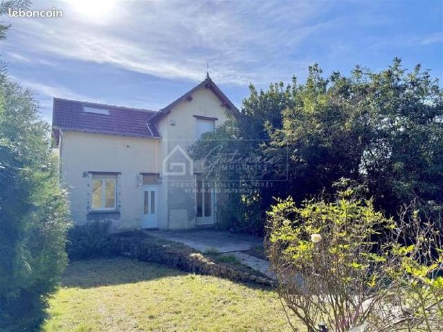 Maison 4 pièces 90 m²