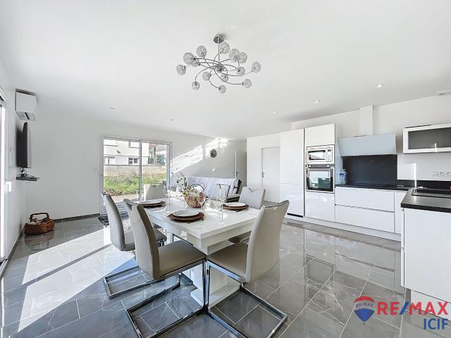 Maison 4 pièces 90 m²
