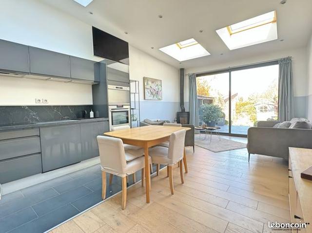 Maison 4 pièces 90 m²