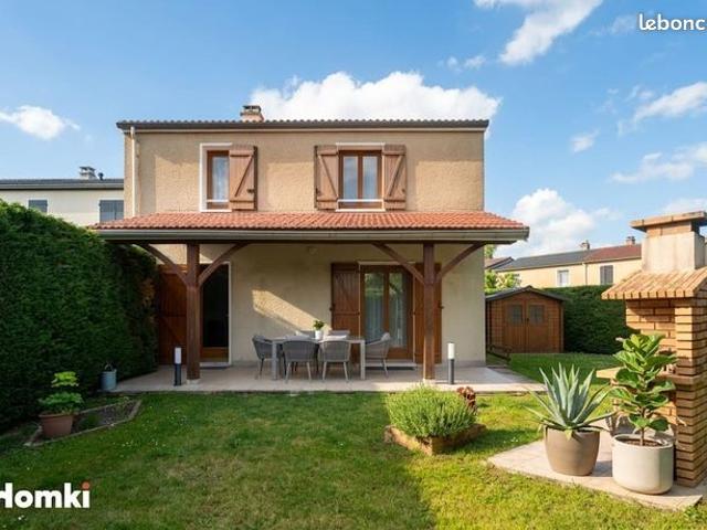 Maison 4 pièces 90 m²