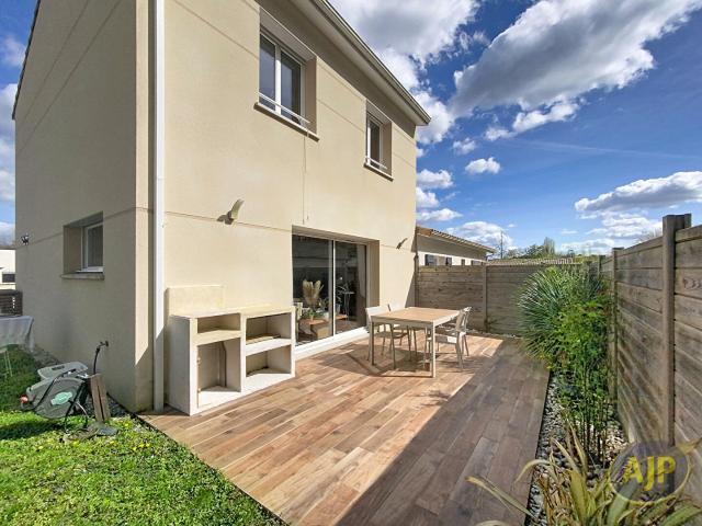 Maison 4 pièces 90 m²