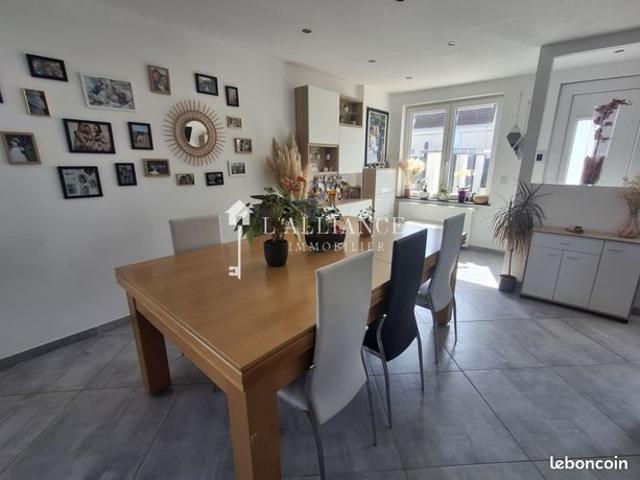 Maison 4 pièces 90 m²