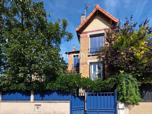 Maison 4 pièces 90 m²