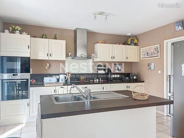 Maison 4 pièces 99 m²