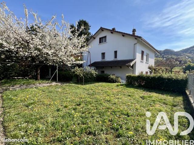 Maison 4 pièces 177 m²