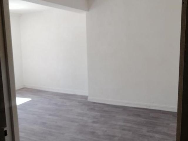 Maison 4 pièces, 91 m² à louer à Castelnaudary 11400