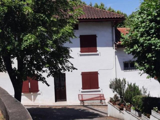 Maison 4 pièces, 91 m² à louer à Hasparren 64240