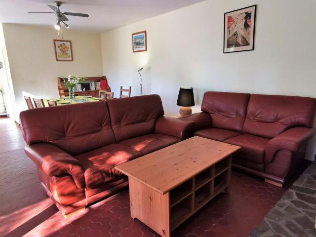 Maison 4 pièces, 91 m² à louer à Montesquieu des Albères 66740