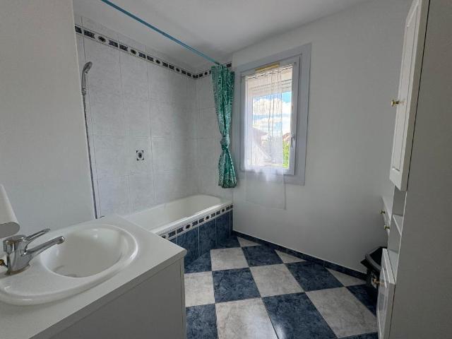 Maison 4 pièces, 91 m² à louer à Saint Jean de la Ruelle 45140