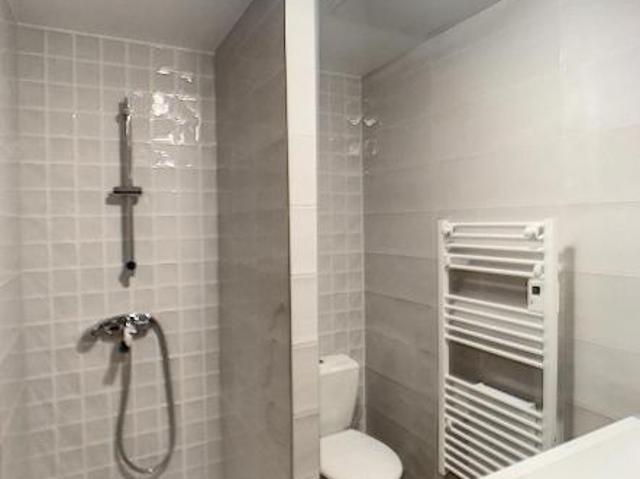 Maison 4 pièces, 91 m² à louer à Thuir 66300
