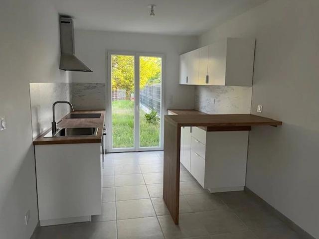 Maison 4 pièces, 91 m² à louer à Véretz 37270
