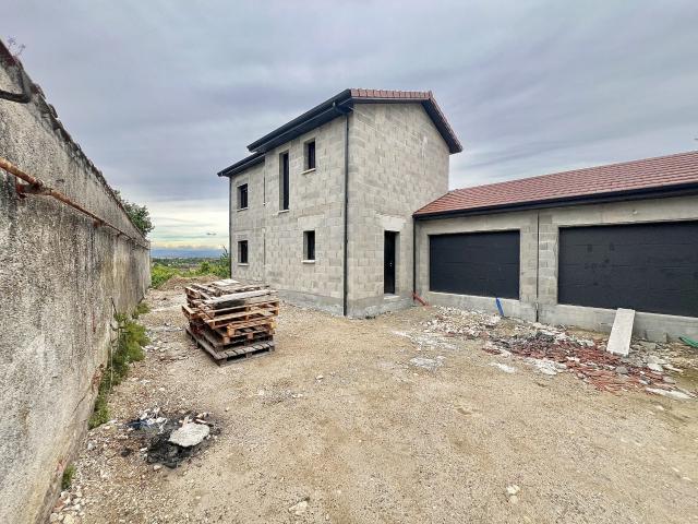 Maison 4 pièces 92 m²