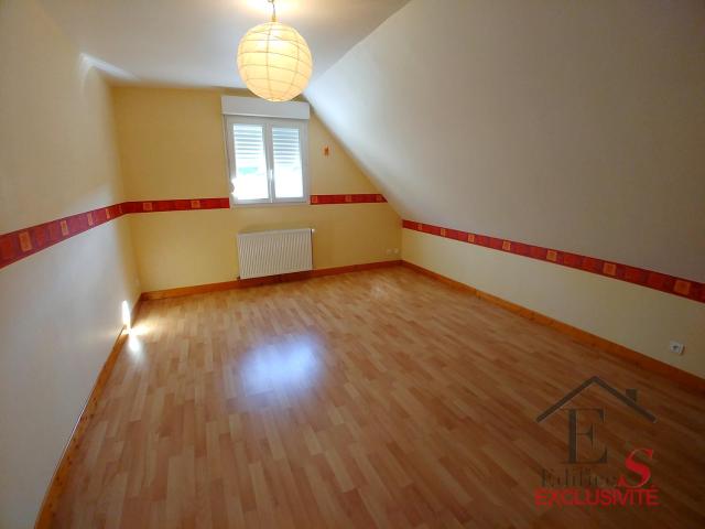 Maison 4 pièces, 92 m² à louer à Ailly sur Noye 80250