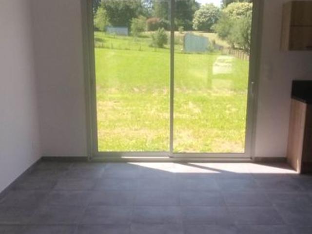 Maison 4 pièces, 92 m² à louer à Saint Yrieix la Perche 87500