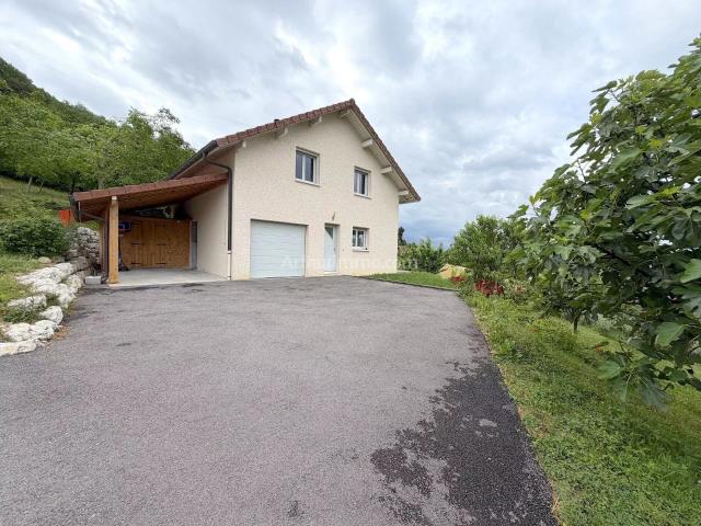 Maison 4 pièces, 92 m² à louer à Serrières en Chautagne 73310