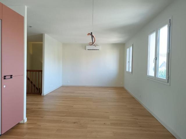 Maison 4 pièces, 93 m² à louer à Narbonne 11100