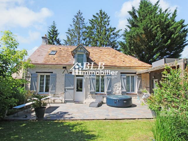 Maison 4 pièces 93m2 3 chambres + garage