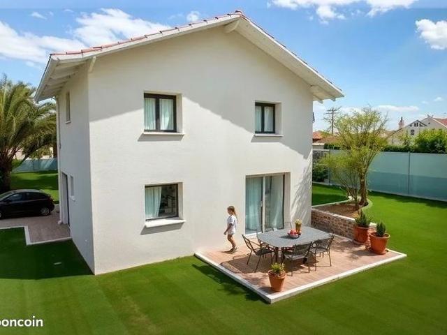 Maison 4 pièces 100 m²