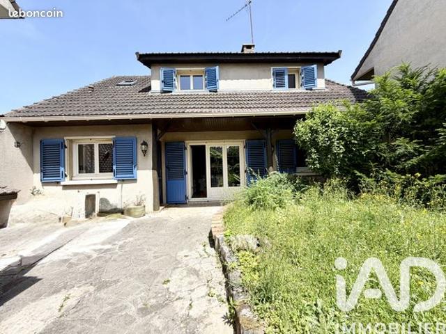 Maison 4 pièces 94 m²