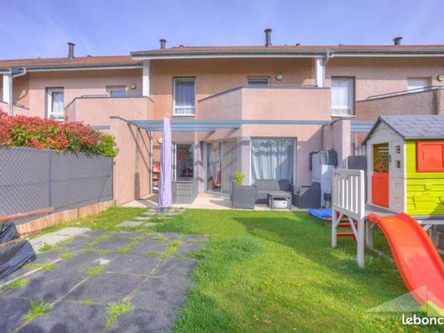 Maison 4 pièces 94 m²