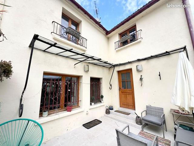 Maison 4 pièces 94 m²