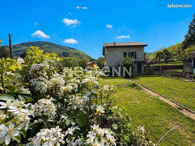 Maison 4 pièces 94 m²