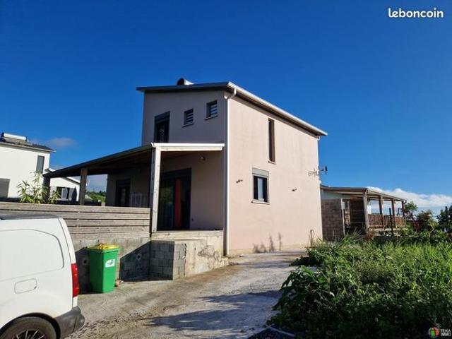 Maison 4 pièces 94 m²
