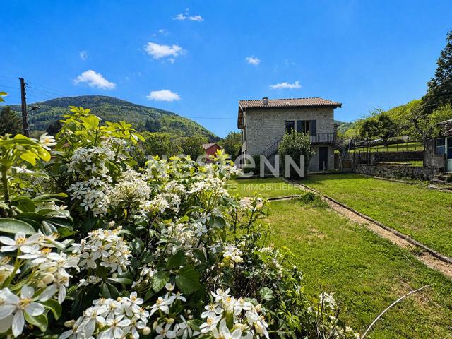 Maison 4 pièces 94 m²