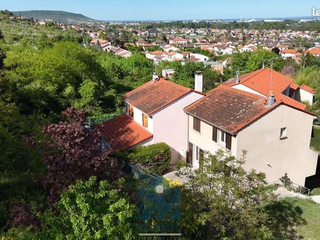 Maison 4 pièces 94 m²