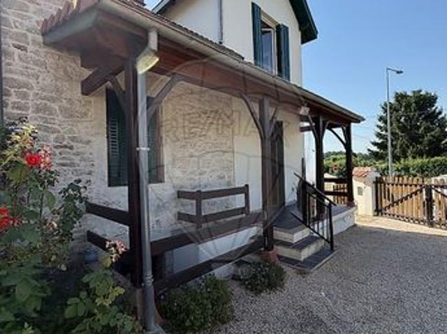 Maison 4 pièces 94 m²