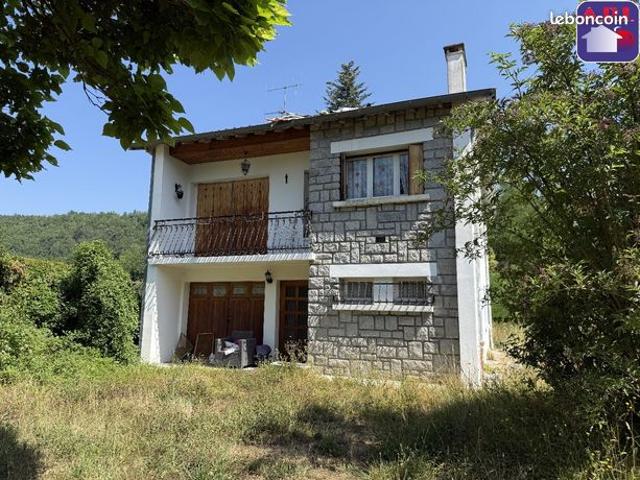 Maison 4 pièces 94 m²