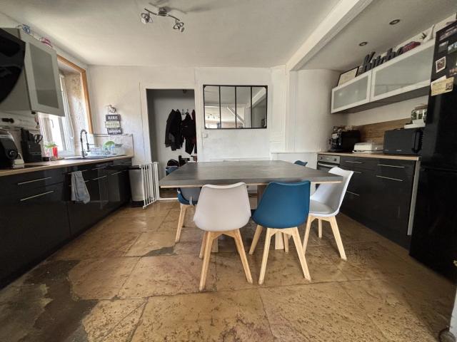 Maison 4 pièces 94 m²