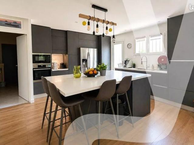 Maison 4 pièces 94 m²