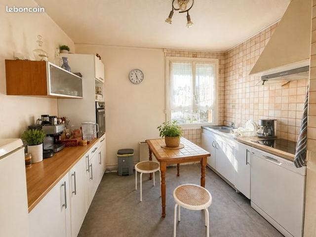 Maison 4 pièces 94 m²